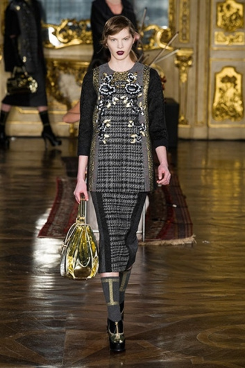 Fotoservizio/FW 2013-2014/WOMEN/ANTONIO MARRAS/DP1/36