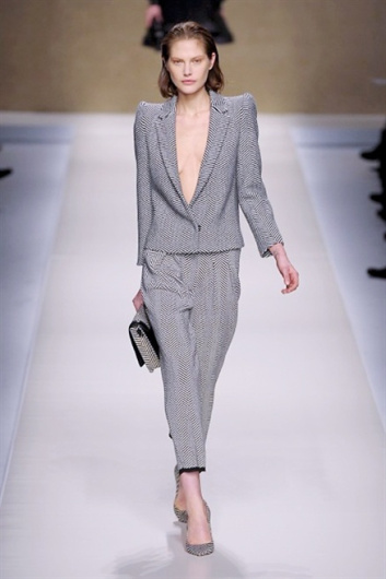 Fotoservizio/FW 2013-2014/WOMEN/BLUMARINE/DP1/19