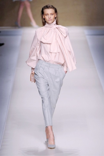 Fotoservizio/FW 2013-2014/WOMEN/BLUMARINE/DP1/24
