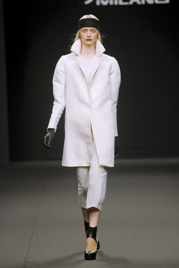 Fotoservizio/FW 2013-2014/WOMEN/BYBLOS MILANO/DP1/0