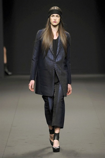 Fotoservizio/FW 2013-2014/WOMEN/BYBLOS MILANO/DP1/11