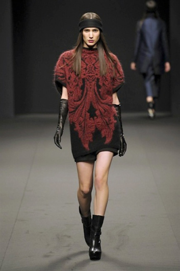 Fotoservizio/FW 2013-2014/WOMEN/BYBLOS MILANO/DP1/13