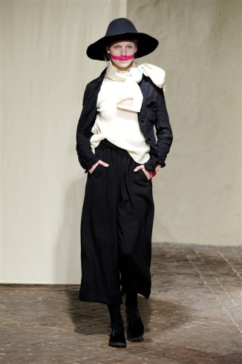Fotoservizio/FW 2013-2014/WOMEN/DANIELA GREGIS/DP1/36