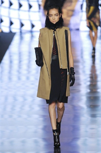 Fotoservizio/FW 2013-2014/WOMEN/ETRO/DP1/17