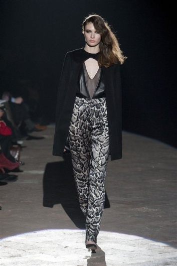 Fotoservizio/FW 2013-2014/WOMEN/FRANCESCO SCOGNAMIGLIO/DP1/19