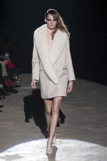 Fotoservizio/FW 2013-2014/WOMEN/FRANCESCO SCOGNAMIGLIO/DP1/25