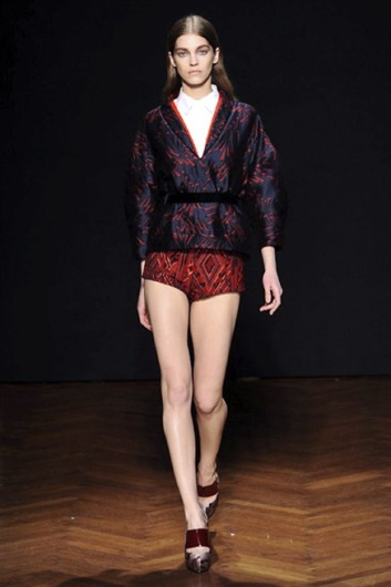 Fotoservizio/FW 2013-2014/WOMEN/FRANKIE MORELLO/DP1/6