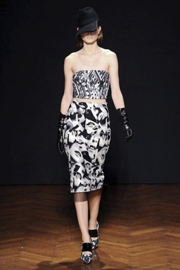 Fotoservizio/FW 2013-2014/WOMEN/FRANKIE MORELLO/DP1/10