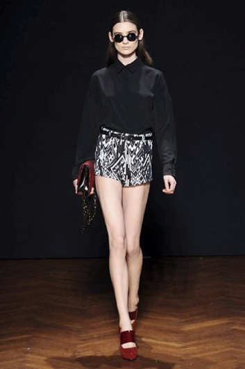 Fotoservizio/FW 2013-2014/WOMEN/FRANKIE MORELLO/DP1/11