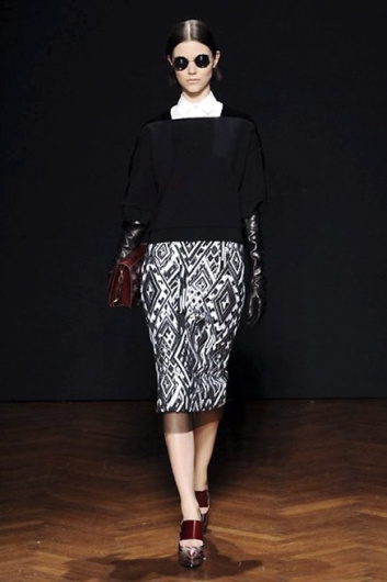 Fotoservizio/FW 2013-2014/WOMEN/FRANKIE MORELLO/DP1/16
