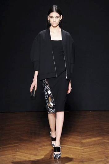 Fotoservizio/FW 2013-2014/WOMEN/FRANKIE MORELLO/DP1/21