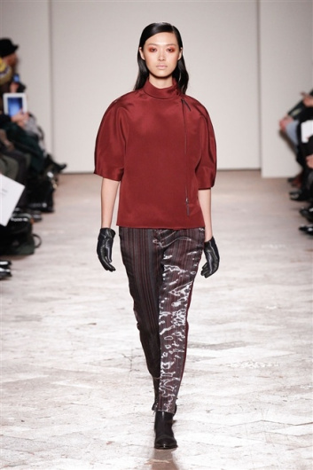 Fotoservizio/FW 2013-2014/WOMEN/GABRIELE COLANGELO/DP1/15