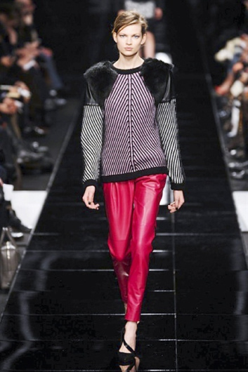 Fotoservizio/FW 2013-2014/WOMEN/ICEBERG/DP1/28