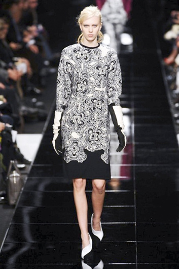 Fotoservizio/FW 2013-2014/WOMEN/ICEBERG/DP1/30