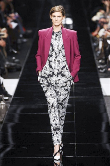 Fotoservizio/FW 2013-2014/WOMEN/ICEBERG/DP1/31