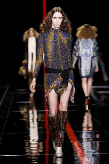 Fotoservizio/FW 2013-2014/WOMEN/JUST CAVALLI/DP1/23
