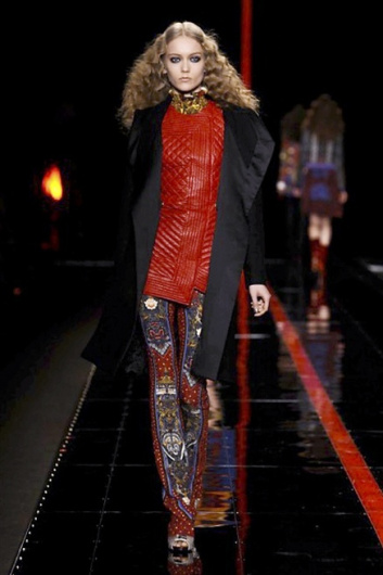 Fotoservizio/FW 2013-2014/WOMEN/JUST CAVALLI/DP1/32