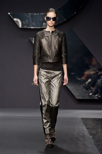 Fotoservizio/FW 2013-2014/WOMEN/KRIZIA/DP1/19