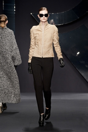 Fotoservizio/FW 2013-2014/WOMEN/KRIZIA/DP1/26
