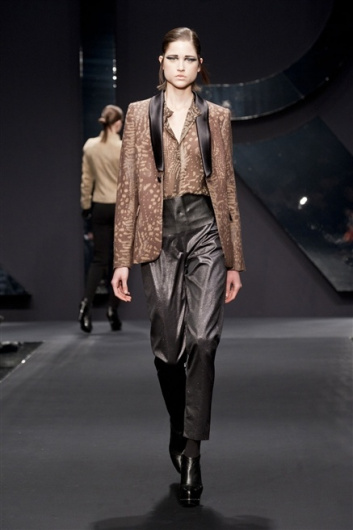 Fotoservizio/FW 2013-2014/WOMEN/KRIZIA/DP1/27