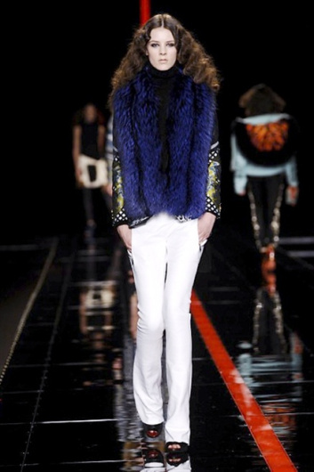Fotoservizio/FW 2013-2014/WOMEN/JUST CAVALLI/DP1/20