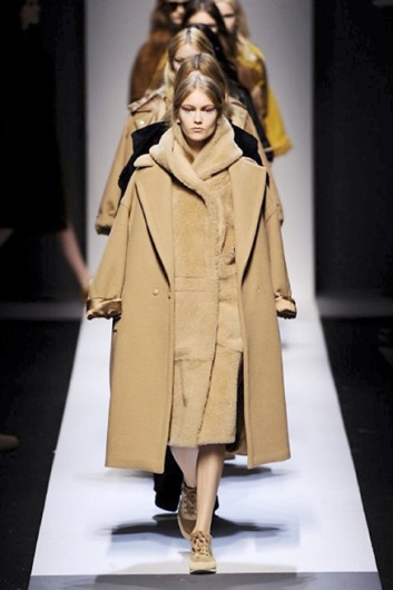 Fotoservizio/FW 2013-2014/WOMEN/MAX MARA/DP1/42
