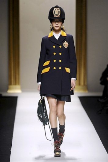 Fotoservizio/FW 2013-2014/WOMEN/MOSCHINO/DP1/7