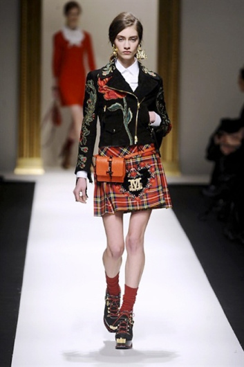 Fotoservizio/FW 2013-2014/WOMEN/MOSCHINO/DP1/9
