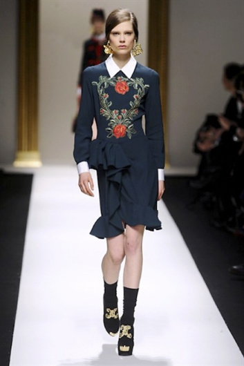 Fotoservizio/FW 2013-2014/WOMEN/MOSCHINO/DP1/13