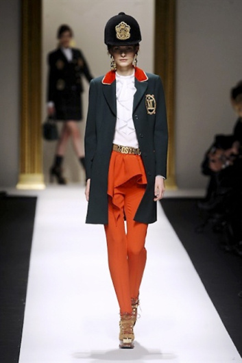 Fotoservizio/FW 2013-2014/WOMEN/MOSCHINO/DP1/21
