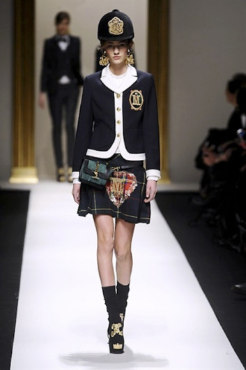 Fotoservizio/FW 2013-2014/WOMEN/MOSCHINO/DP1/24