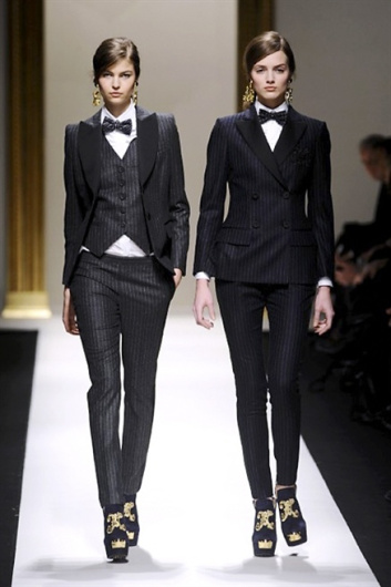 Fotoservizio/FW 2013-2014/WOMEN/MOSCHINO/DP1/25