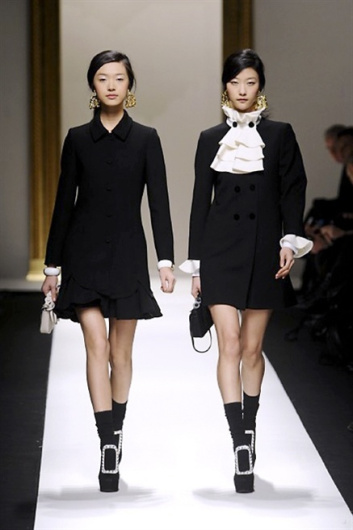 Fotoservizio/FW 2013-2014/WOMEN/MOSCHINO/DP1/31