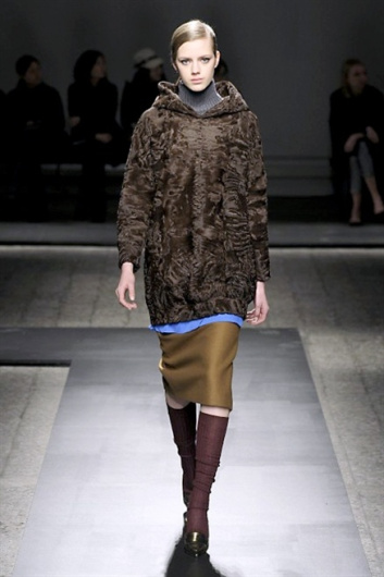 Fotoservizio/FW 2013-2014/WOMEN/PORTS 1961/DP1/19