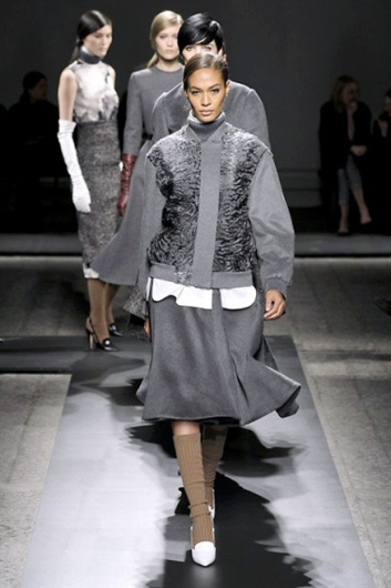 Fotoservizio/FW 2013-2014/WOMEN/PORTS 1961/DP1/30