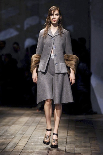 Fotoservizio/FW 2013-2014/WOMEN/PRADA/DP1/4