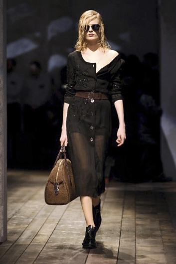 Fotoservizio/FW 2013-2014/WOMEN/PRADA/DP1/9