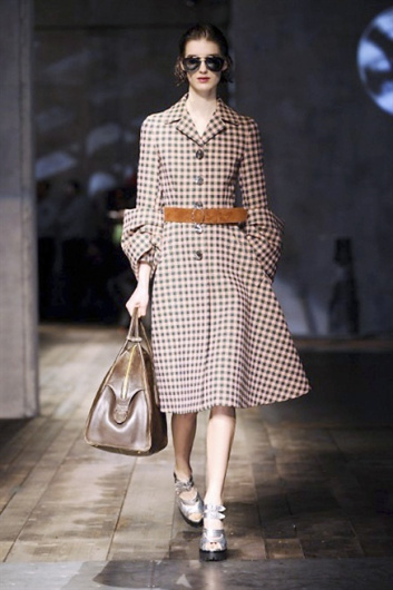 Fotoservizio/FW 2013-2014/WOMEN/PRADA/DP1/16