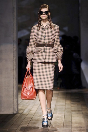 Fotoservizio/FW 2013-2014/WOMEN/PRADA/DP1/21