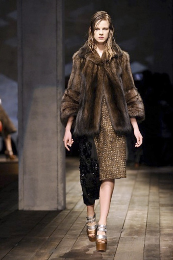 Fotoservizio/FW 2013-2014/WOMEN/PRADA/DP1/23