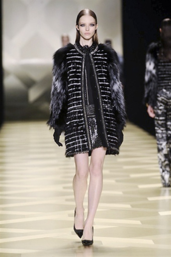 Fotoservizio/FW 2013-2014/WOMEN/ROBERTO CAVALLI/DP1/3