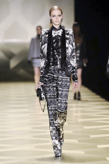 Fotoservizio/FW 2013-2014/WOMEN/ROBERTO CAVALLI/DP1/4