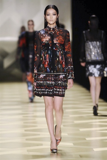 Fotoservizio/FW 2013-2014/WOMEN/ROBERTO CAVALLI/DP1/11