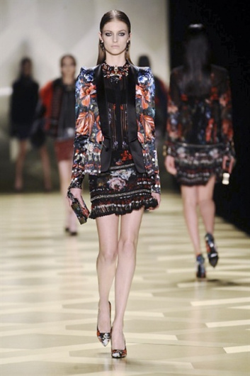 Fotoservizio/FW 2013-2014/WOMEN/ROBERTO CAVALLI/DP1/13