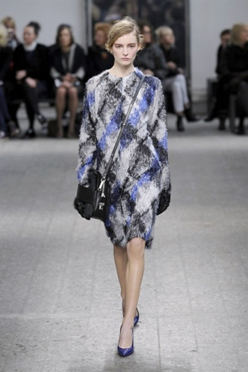Fotoservizio/FW 2013-2014/WOMEN/SPORTMAX/DP1/22