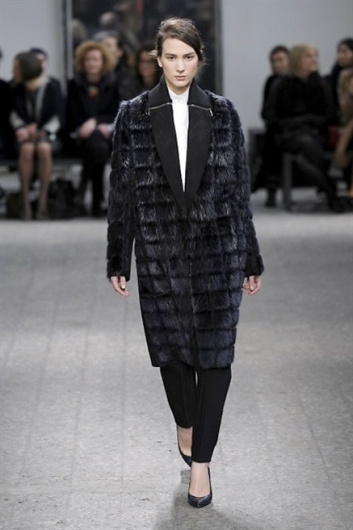 Fotoservizio/FW 2013-2014/WOMEN/SPORTMAX/DP1/37