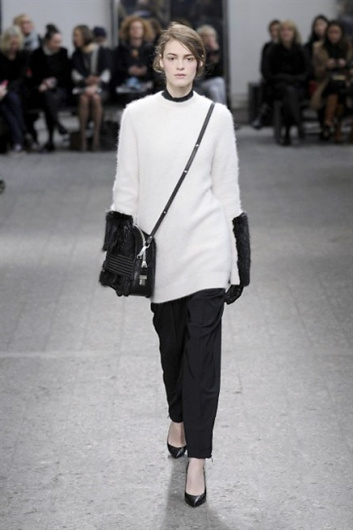 Fotoservizio/FW 2013-2014/WOMEN/SPORTMAX/DP1/1