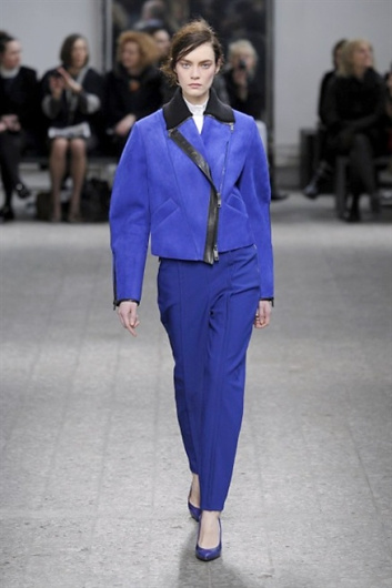 Fotoservizio/FW 2013-2014/WOMEN/SPORTMAX/DP1/8