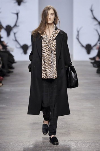 Fotoservizio/FW 2013-2014/WOMEN/TRUSSARDI/DP1/3