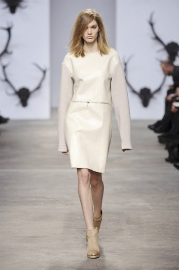 Fotoservizio/FW 2013-2014/WOMEN/TRUSSARDI/DP1/15
